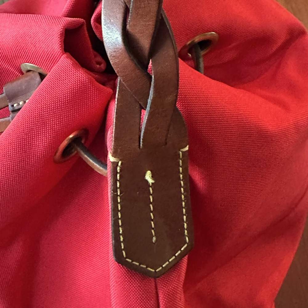 Red Drawstring Women's Bag - Picture 13 of 15